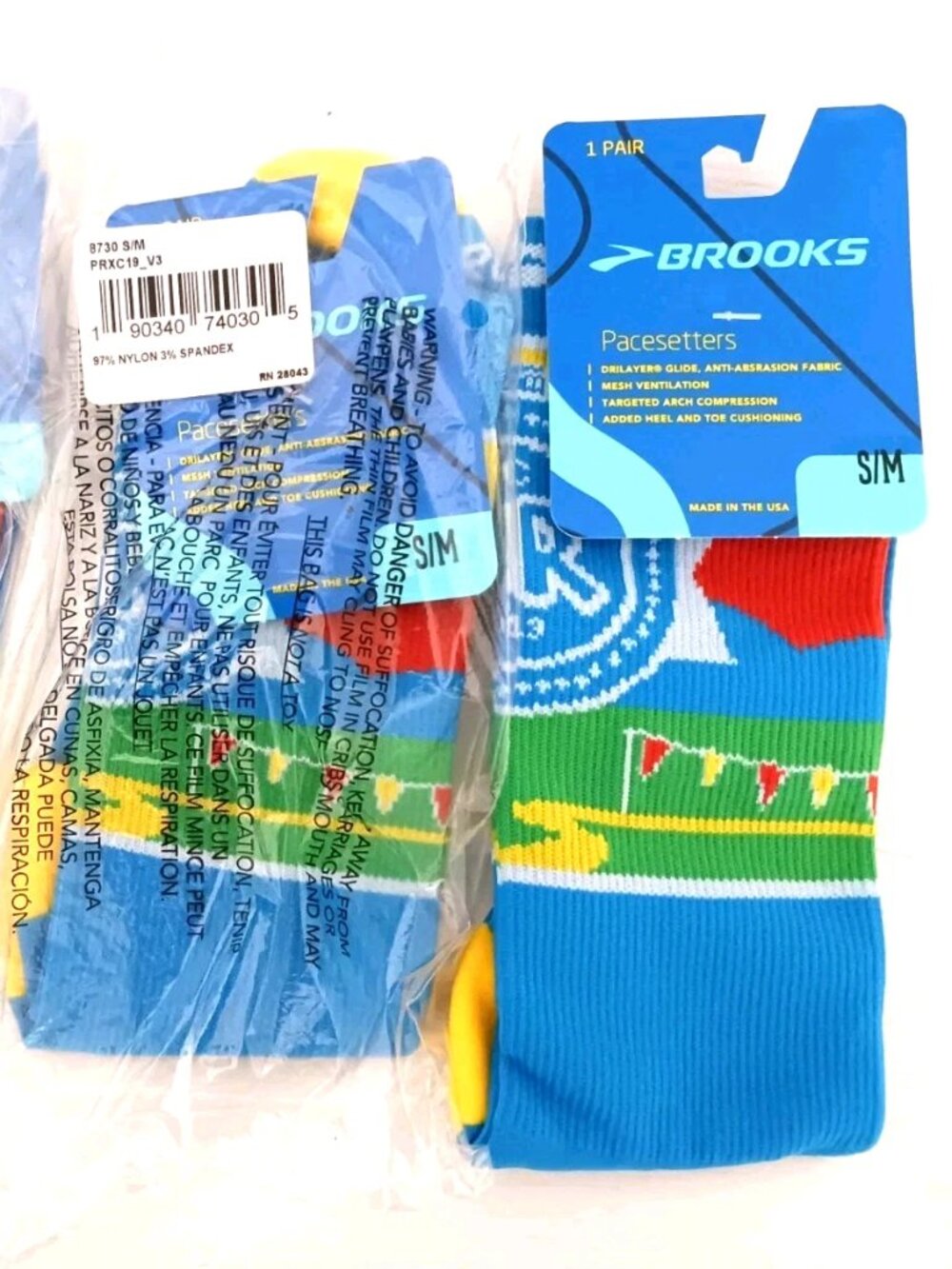 Brooks Pacesetter Active Wear  Crew Socks Lot Of THREE Size 4 to 9 New Made USA